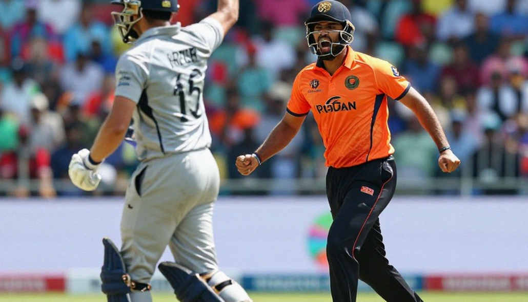 নয়া চণ্ডীগড়ের অদৃশ্য ১৭ মিনিট: দুই দলের ওভার-রেট জরিমানা আসলে কী বলে