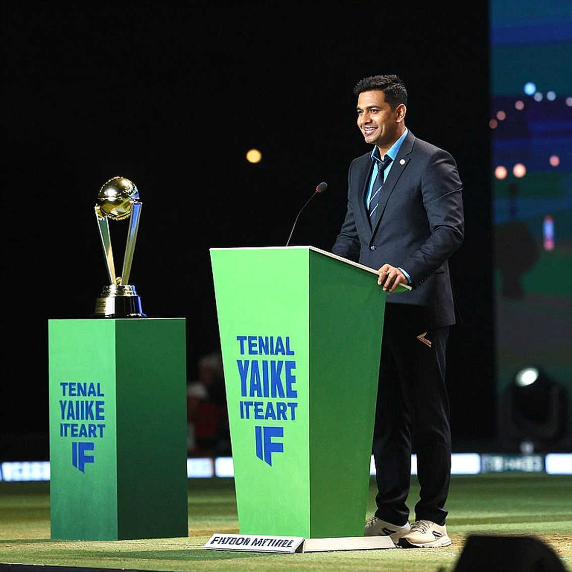 Ball Tracking, UltraEdge and Umpire's Call: Where Does Technology's Boundary Lie on Asian Pitches? Ball Tracking, UltraEdge and Umpire's Call: Where Does Technology's Boundary Lie on Asian Pitches?