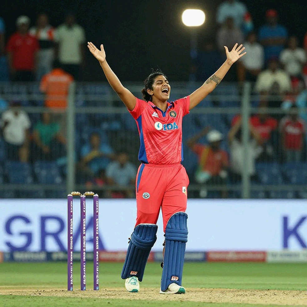 সীমানা-বেড়ার সংঘর্ষ থেকে টেস্ট-ফেরার দৌড়: জেক ওয়েদারাল্ডের বিলম্বিত কনকাশন আর শেফিল্ড শিল্ডের হিসাব সীমানা-বেড়ার সংঘর্ষ থেকে টেস্ট-ফেরার দৌড়: জেক ওয়েদারাল্ডের বিলম্বিত কনকাশন আর শেফিল্ড শিল্ডের হিসাব