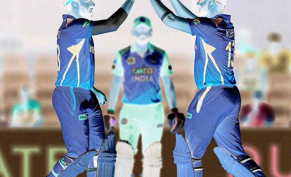 মধ্যওভারের জ্যামিতি: আফগানিস্তানের স্পিন-দেয়াল আর বাংলাদেশের খোঁজ মধ্যওভারের জ্যামিতি: আফগানিস্তানের স্পিন-দেয়াল আর বাংলাদেশের খোঁজ
