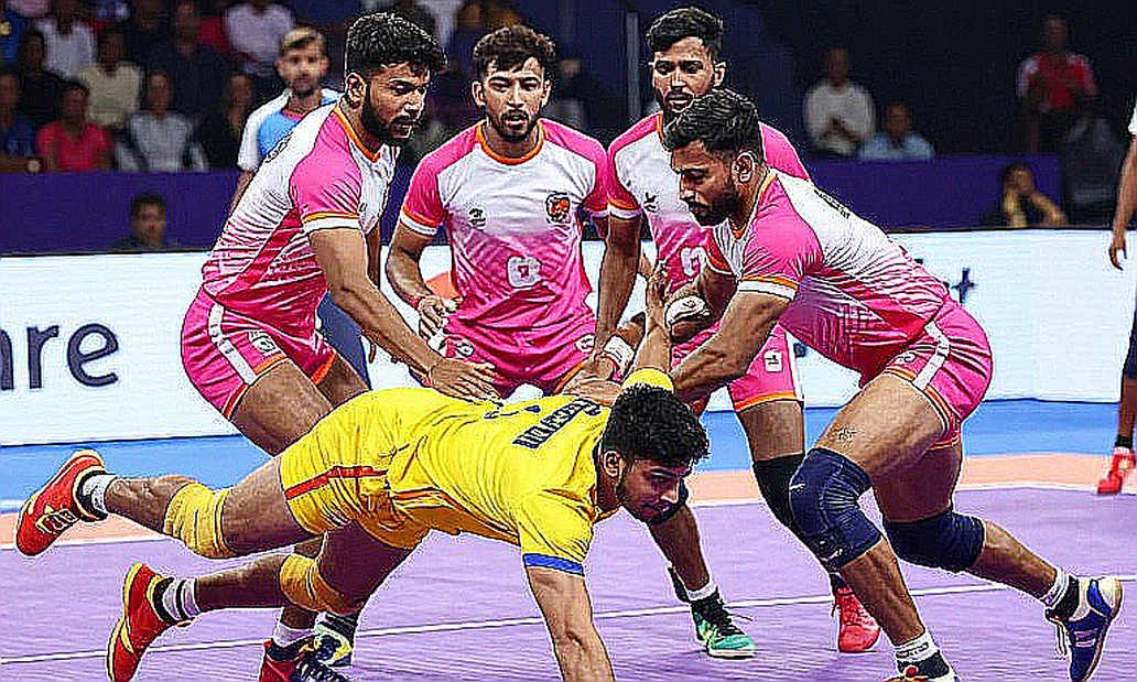৩৭–৩৪: যে ফাইনাল এখনো খেলা হয়নি, অথচ যার স্কোর আমরা ডিকোড করছি