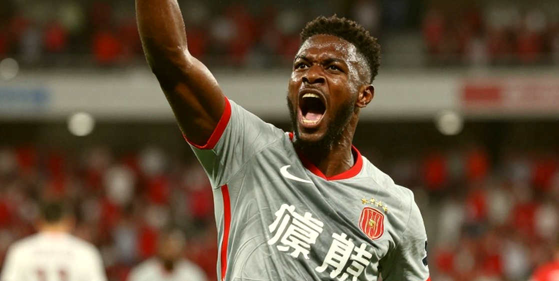 Four Million Euros for Two Goals: Who Prices a Transfer Window Mid-Flight? Four Million Euros for Two Goals: Who Prices a Transfer Window Mid-Flight?