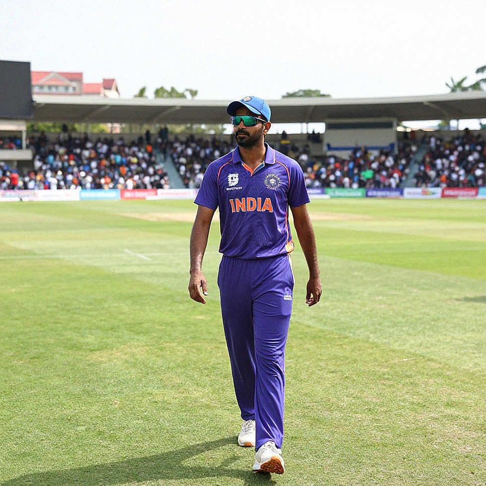 ক্রিকেটের খালি খাতা: এশিয়ার ডেটা হারানো, নীরবতার আকৃতি, আর ব্লকচেইন লেজারের হিসাব