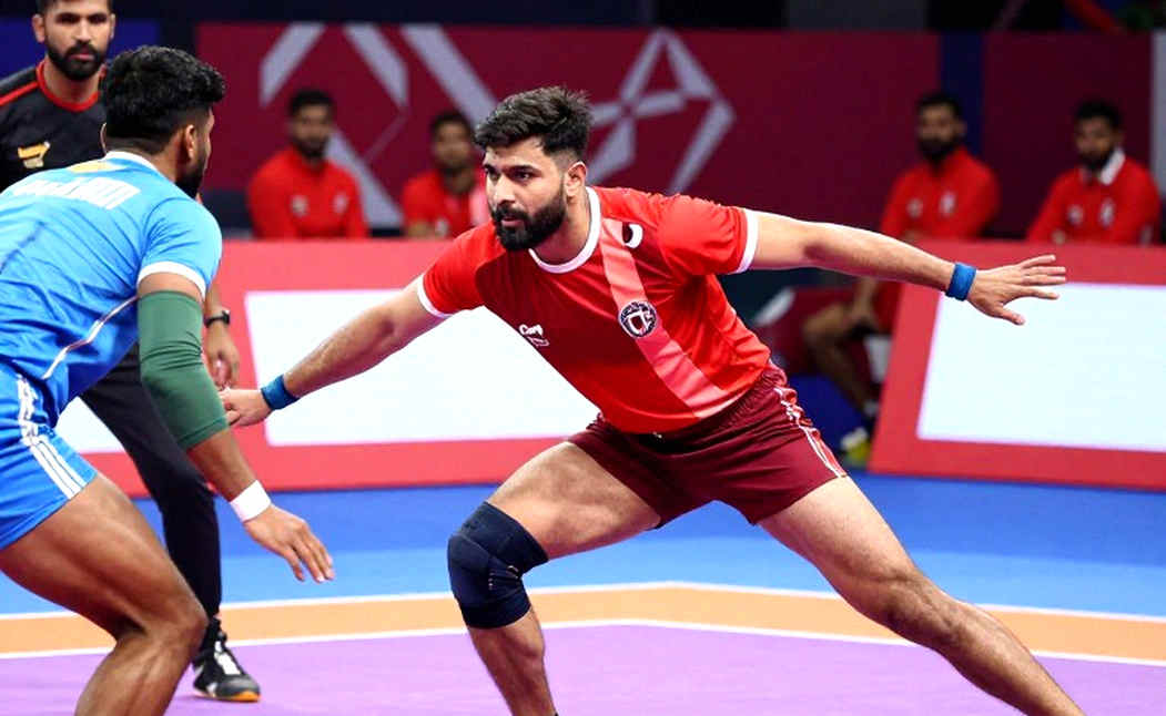 বাষট্টি ম্যাচের হিসাব, আর তালিকা থেকে উধাও তিনটি নাম