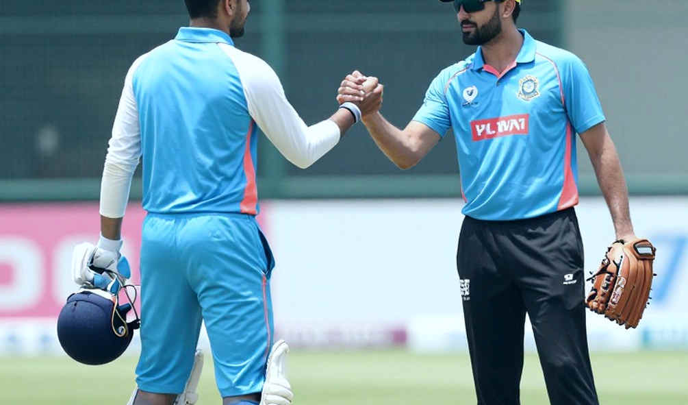 পাওয়ারপ্লের সংখ্যা যখন স্বীকারোক্তি: টি-টোয়েন্টি বিশ্বকাপে বাংলাদেশের ব্যাটিং মডেলের ভেতরের সত্য