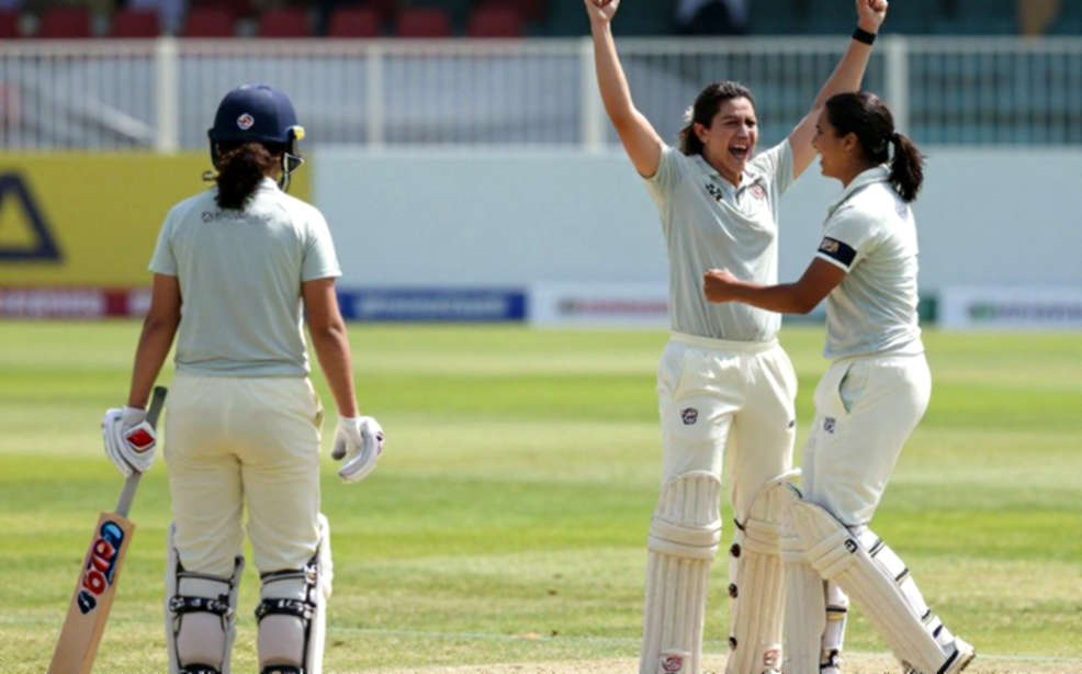 When Cricket's Data Chain Breaks: The Empty Analysis and the Case for an Immutable Audit Trail When Cricket's Data Chain Breaks: The Empty Analysis and the Case for an Immutable Audit Trail