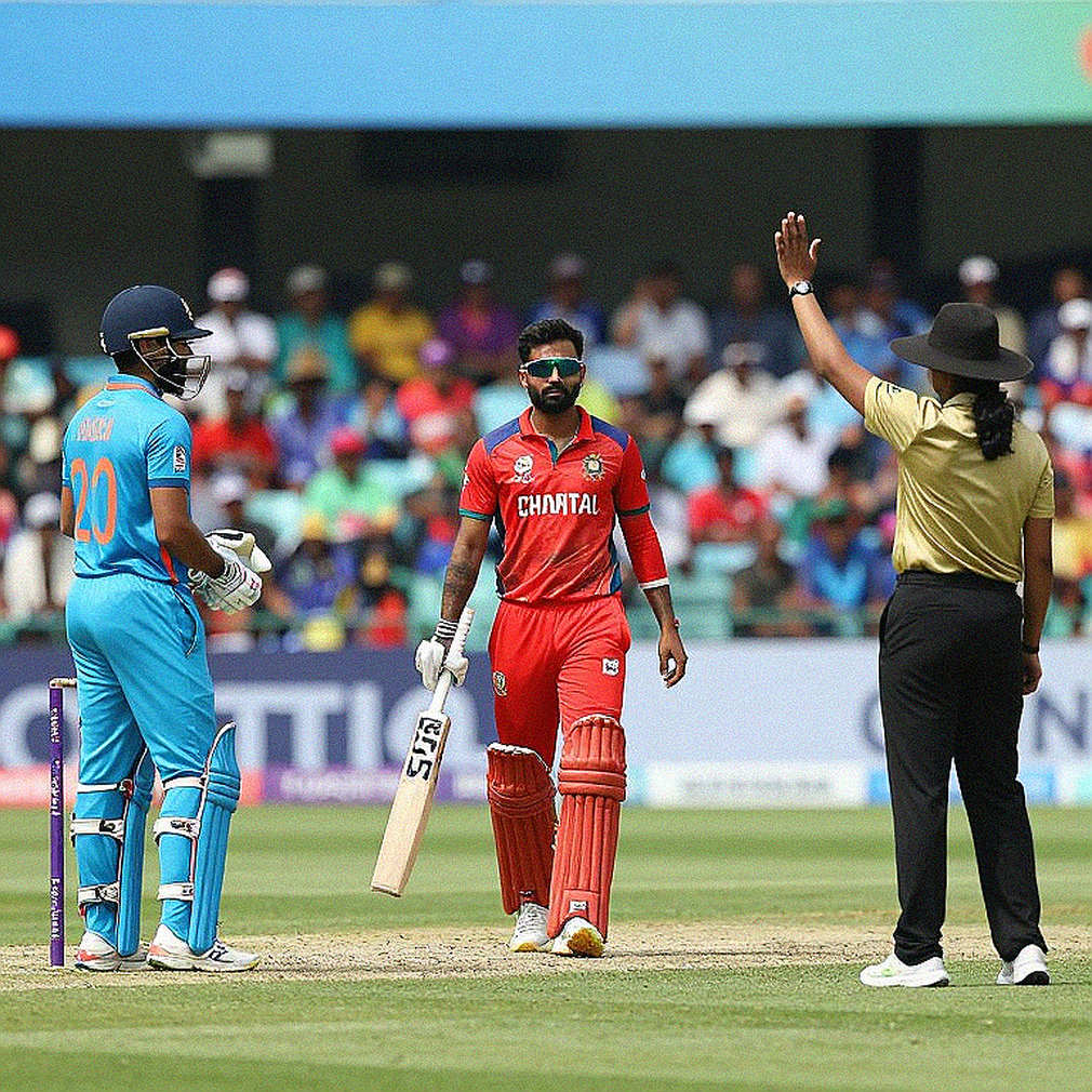 পাওয়ারপ্লের সাত ওভার: টুর্নামেন্টের চাপে বাংলাদেশের ব্যাটিং কোথায় ভাঙে